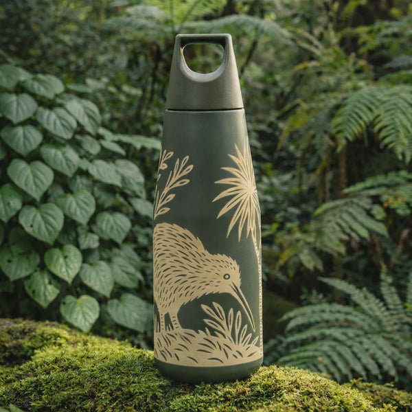 Woodcut Kiwi Drink Bottle