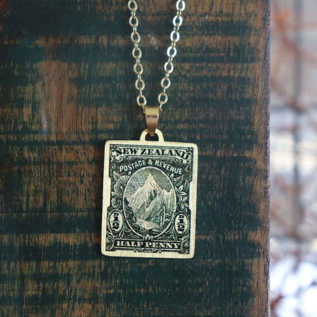 Aoraki Mt Cook – 1898 Pictorial Stamp Necklace